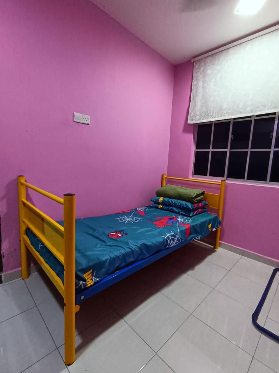 Ebnur Homestay Arau Exterior foto